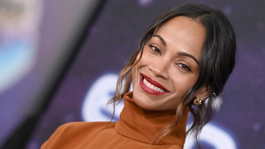 El momento de la alfombra roja de Zoe Saldaña con sus hijos fue la mejor mamá genial Flex