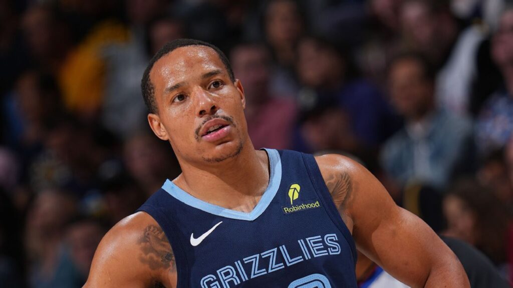 Grizzlies Cambian A Bane Al Magic en Un Multi Acuerdo, Fuentes