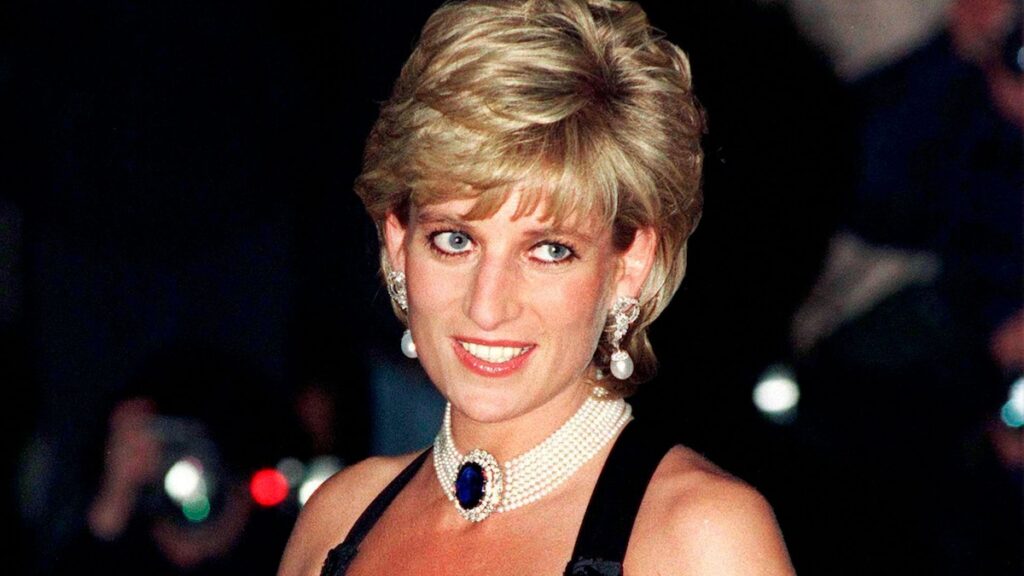 La princesa Diana quería usar vestidos ‘súper corto’ después del divorcio del príncipe Carlos, pero fue detenido