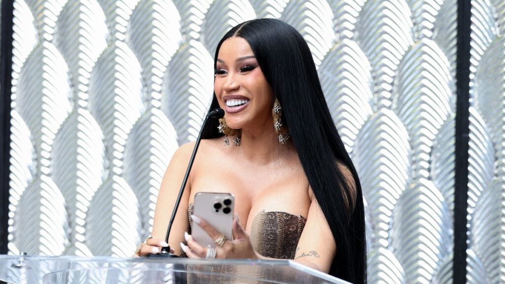 La hija de Cardi B, Blossom, se estrena en las redes sociales con la sonrisa más linda