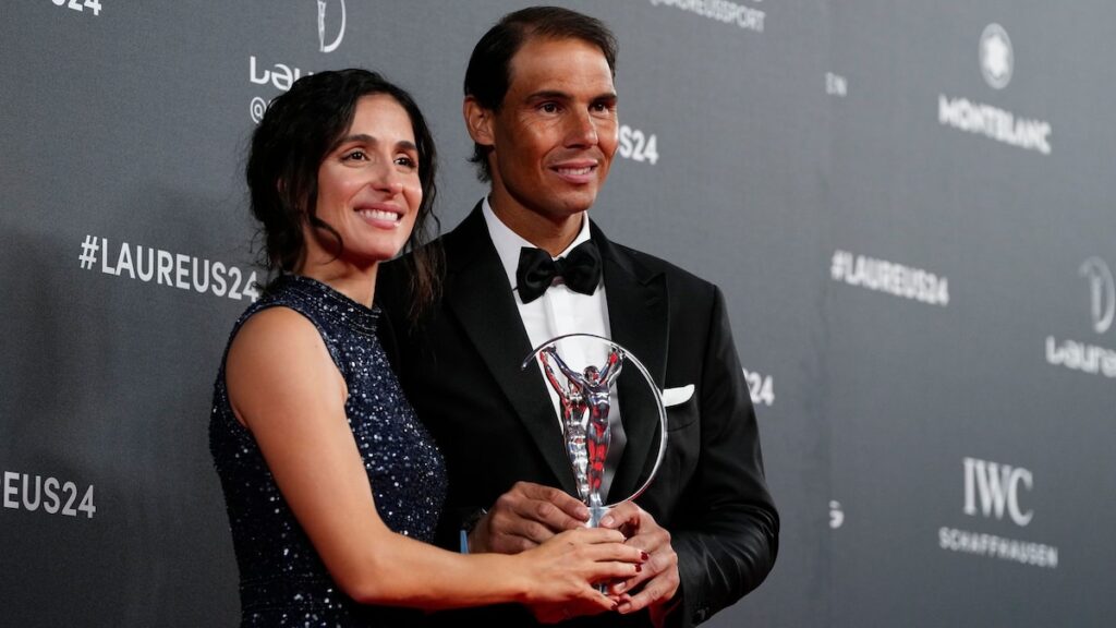 Rafa Nadal y su esposa reciben títulos reales del Rey de España