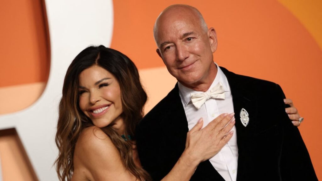 Jeff Bezos y Lauren Sánchez obligados a cambiar el lugar de bodas en medio de preocupaciones y protestas de seguridad