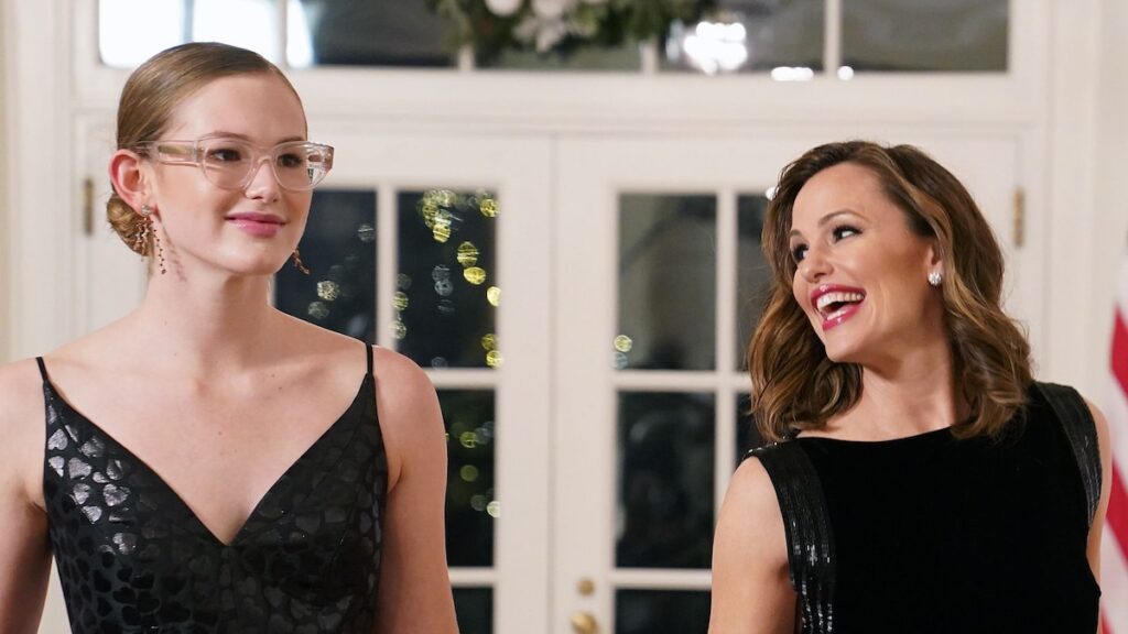 Jennifer Garner y Violet Affleck son lookalikes perfectos en suéteres y gafas