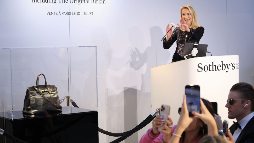 Lauren Sánchez casi gana un Birkin de $ 10.1 millones, pero se queda corto, según informes Lauren Sánchez casi gana un Birkin de $ 10.1 millones, pero se queda corto, según informes