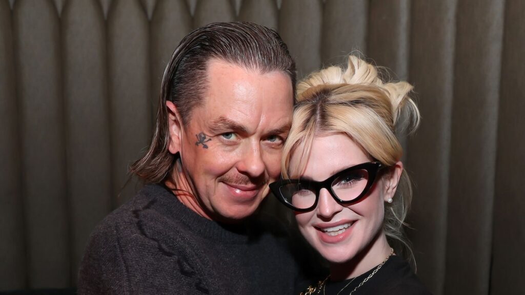 La reacción de Ozzy Osbourne al compromiso de Kelly con Sid Wilson es hilarante