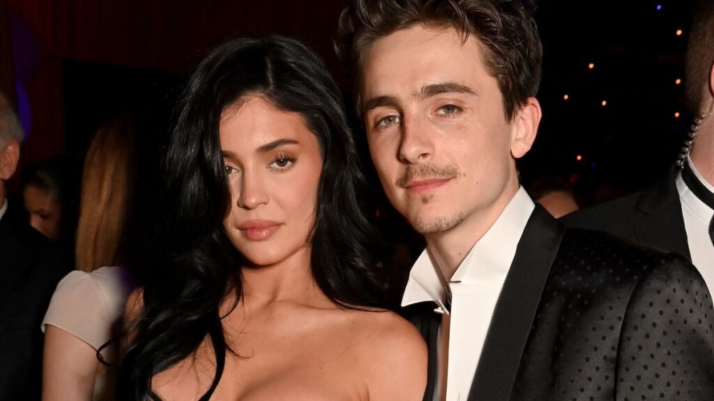 Kylie Jenner cierra los rumores de ruptura de Chalamet de Timothée con un simple movimiento