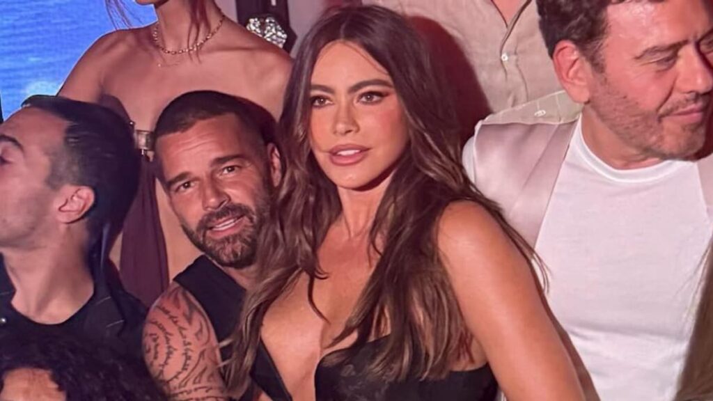 Sofía Vergara celebra el cumpleaños temprano con Tom Brady, Ricky Martin, Anitta, Naomi Campbell y más en Italia