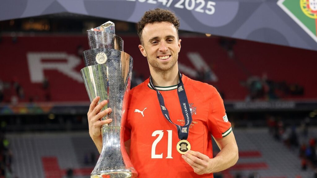 El jugador de fútbol Diogo Jota muere dos semanas después de casarse; Cristiano Ronaldo reacciona