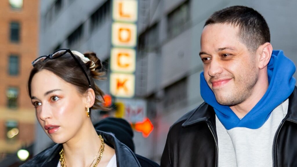 Pete Davidson rompe el silencio para convertirse en papá: ‘Estoy muy feliz’