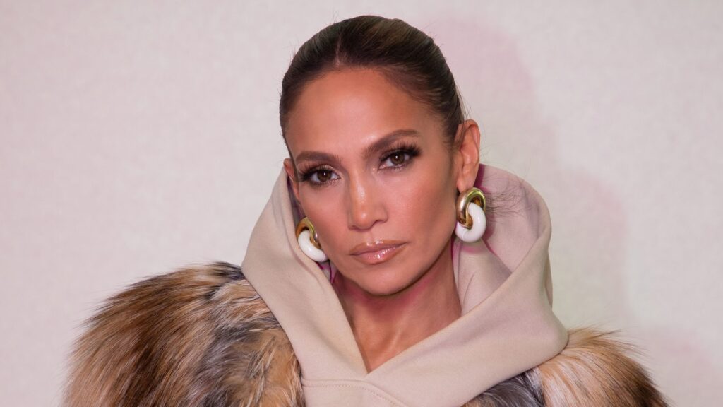 Jennifer Lopez puede insinuar el divorcio de Ben Affleck en la nueva canción ‘Wreckage of You’