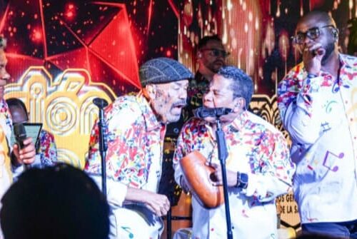 La dimensión latina inició su gira tras un show especial en caracas