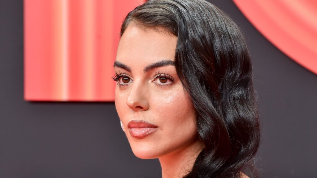 Comidas del día de entrenamiento de Georgina Rodríguez: huevos, salchichas y bistec