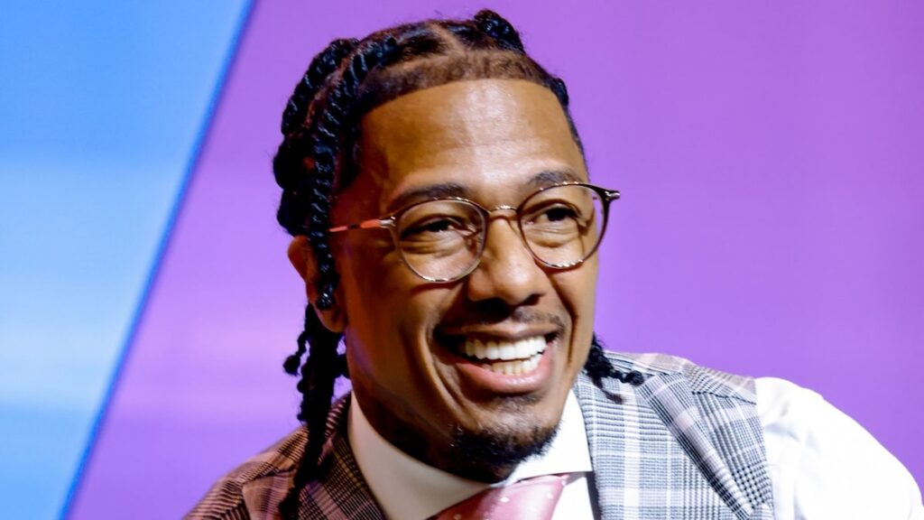 Nick Cannon explica por qué no cree en la ‘parentamiento’ a pesar de tener 12 hijos