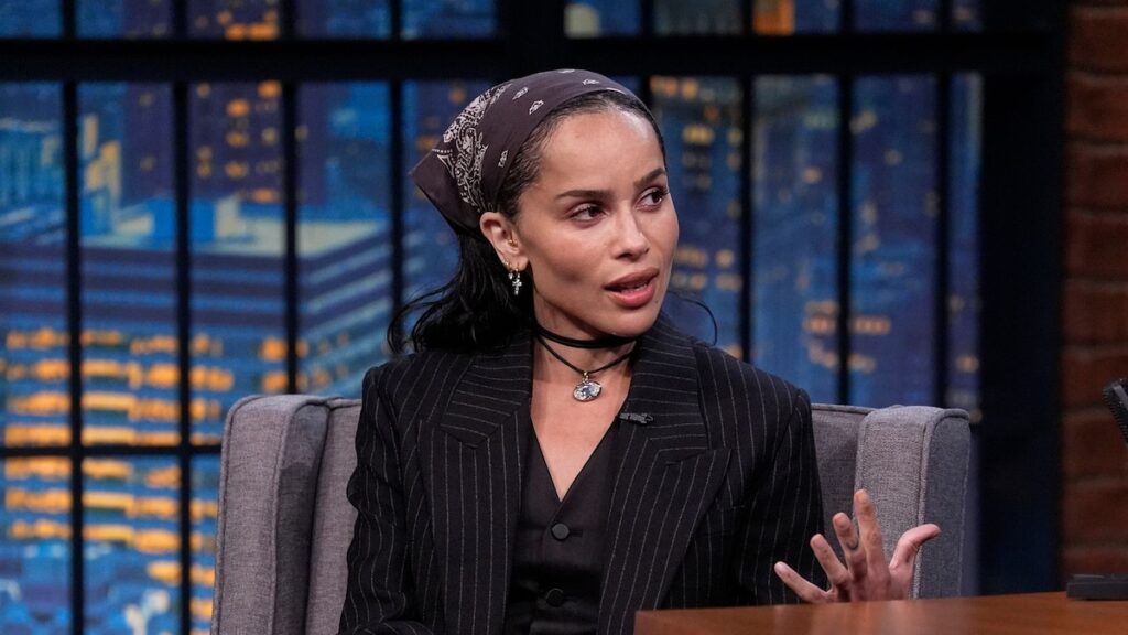 ¿Son los amigos de Zoë Kravitz y Taylor Swift después del baño?