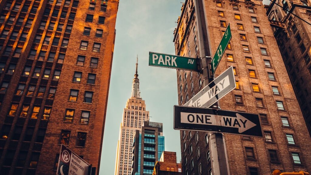 La ciudad de Nueva York ya no tendrá a las 8 pm las puestas de sol el resto de este año