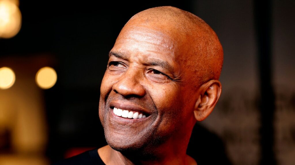 Denzel Washington admite hilarantemente que no ve películas o va al cine