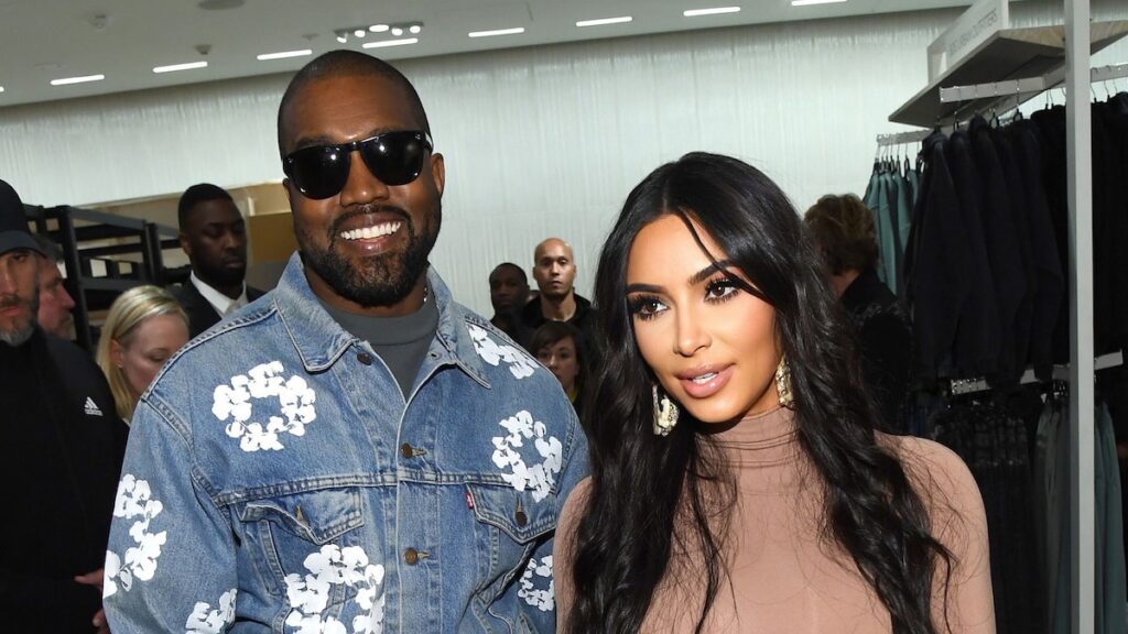 Kim Kardashian se descompone cuando Kanye West matrimonial se desenvuelve en el teaser documental