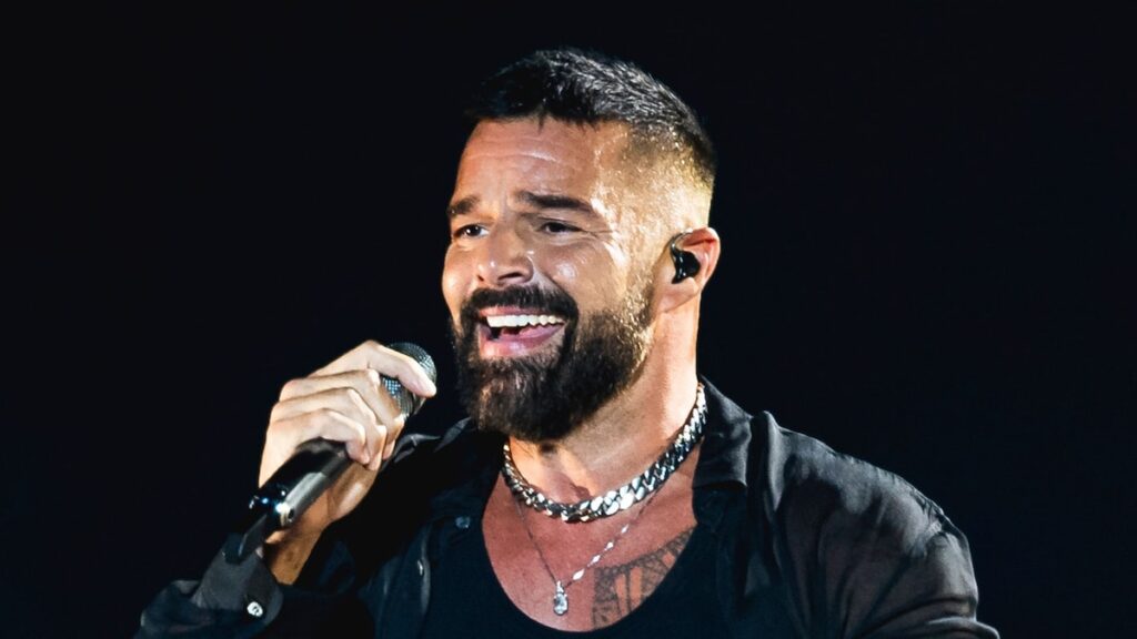 Ricky Martin hace la historia de VMA con el premio Latin Icon