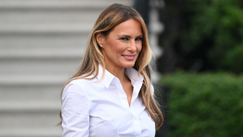 La carrera oculta de Melania Trump en diseño de joyas fue moldeada por sus estudios de arquitectura