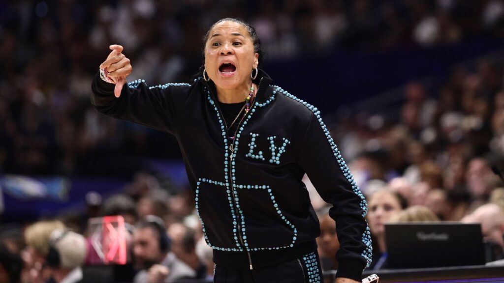 Los Knicks Buscaron A Dawn Staley Para Pueresto de Coach