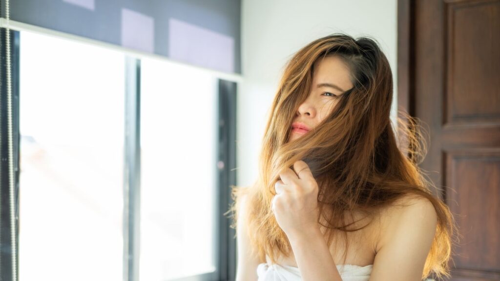 ¿Tu agua de ducha está dañando tu cabello?