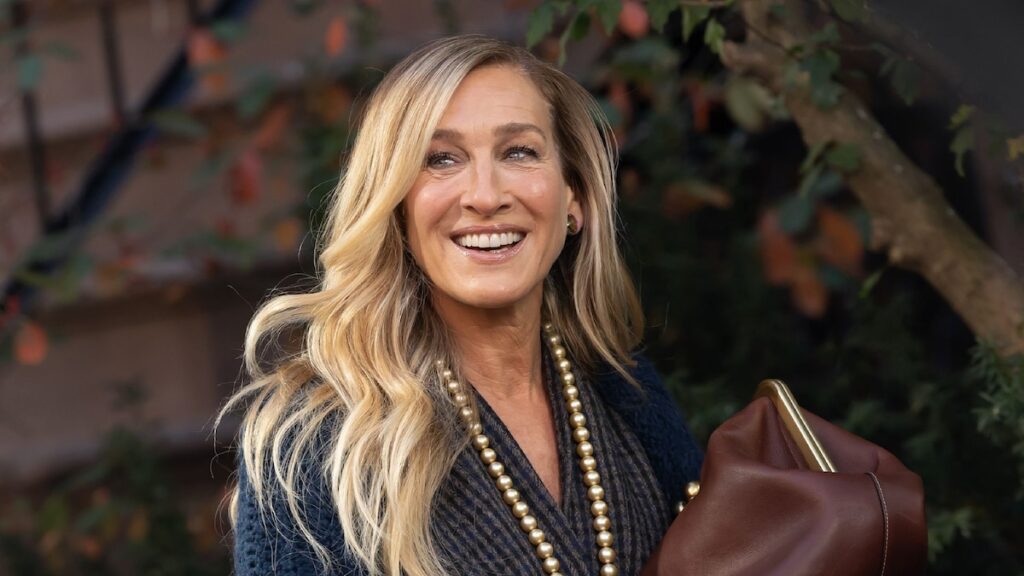 3 colores de cabello más halagadores después de 40, según los expertos