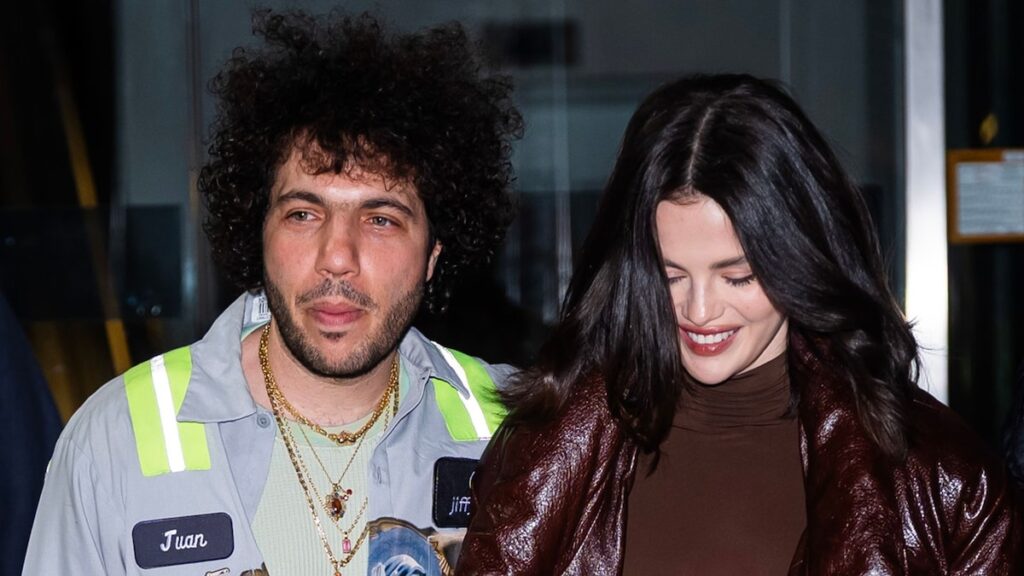 Selena Gomez y Benny Blanco disfrutan de la vida del lago antes de su boda