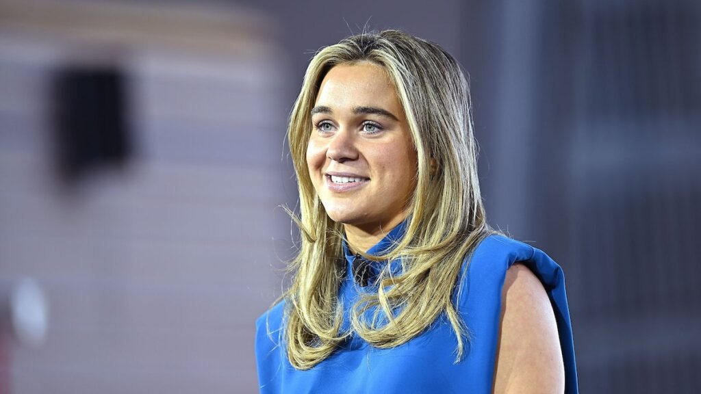 El sobreviviente de ataque de tiburones Ali Truwit entrenamiento para el maratón de Nueva York después de las medallas paralímpicas