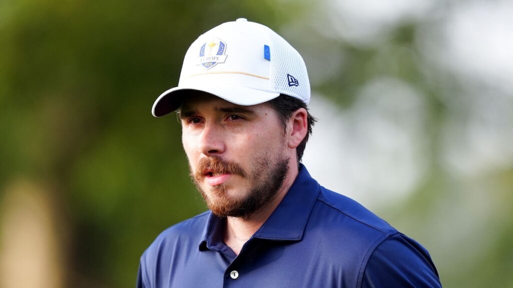 Brooklyn Beckham atribuye el apoyo de su esposa mientras se dirige a la disputa familiar