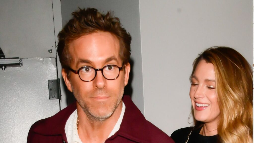 Ryan Reynolds revela a la celebridad que lo hizo maldecir a Blake Lively