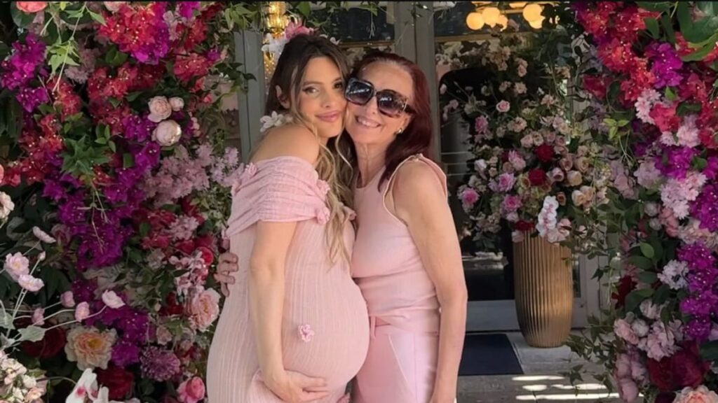 Lele Pons revela cómo la maternidad la ha acercado a su madre