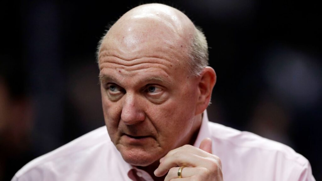 Clippers: Ballmer responde a Acusaciones Sobre Pago A Kawhi Leonard