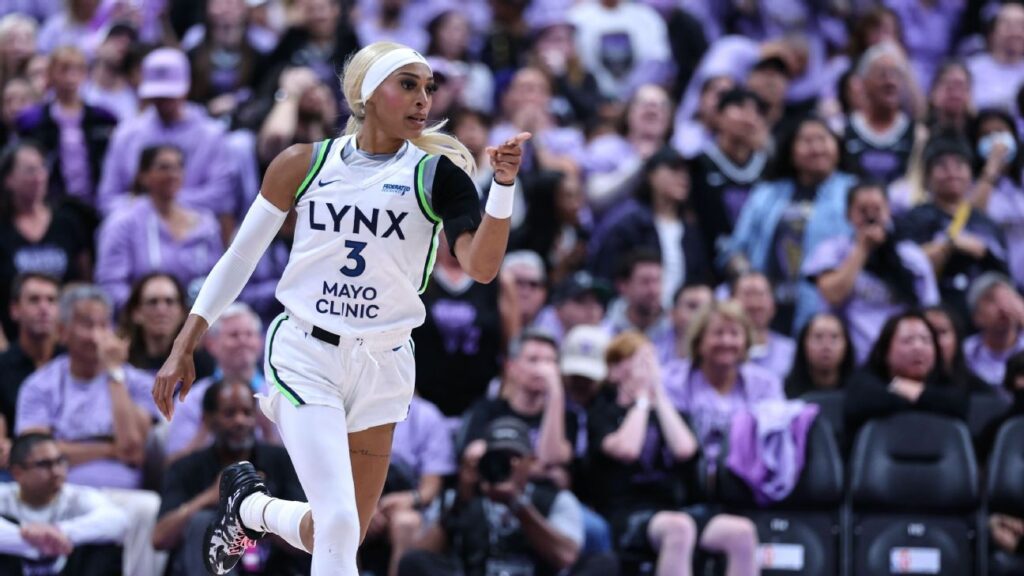 Dijonai Carrington (pastel), Baja para JUEGO 1 Ante Mercury