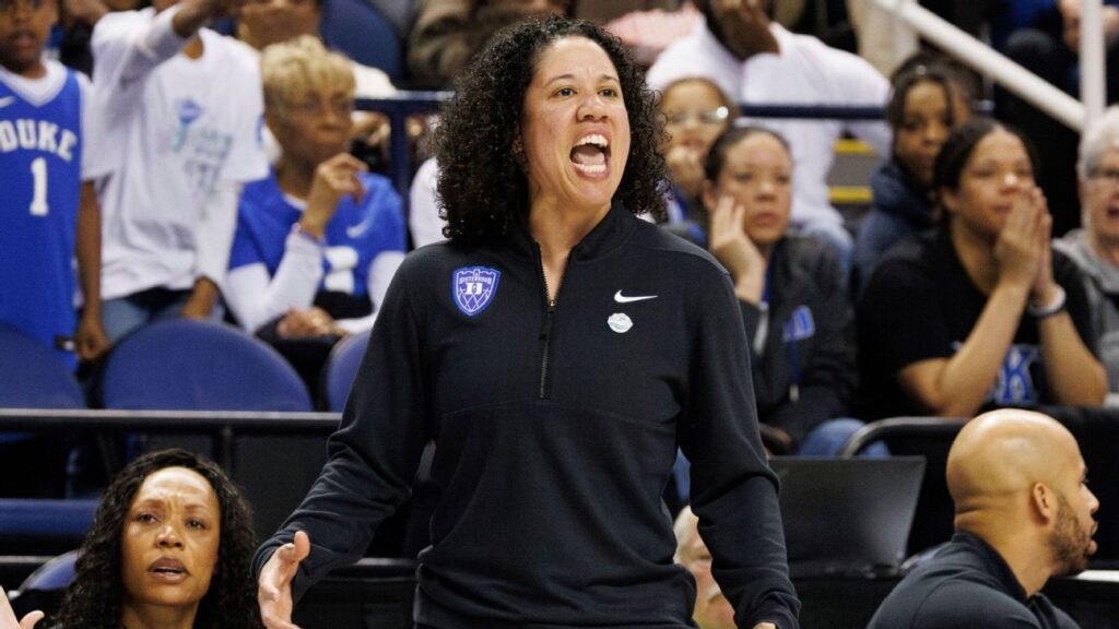Kara Lawson, entrenador de Nueva York de Baloncesto Femenino de Estados Unidos