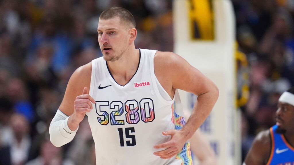 Nikola Jokic Sigue Sido el Mejor de Nba: ¿Realidad o ficción?