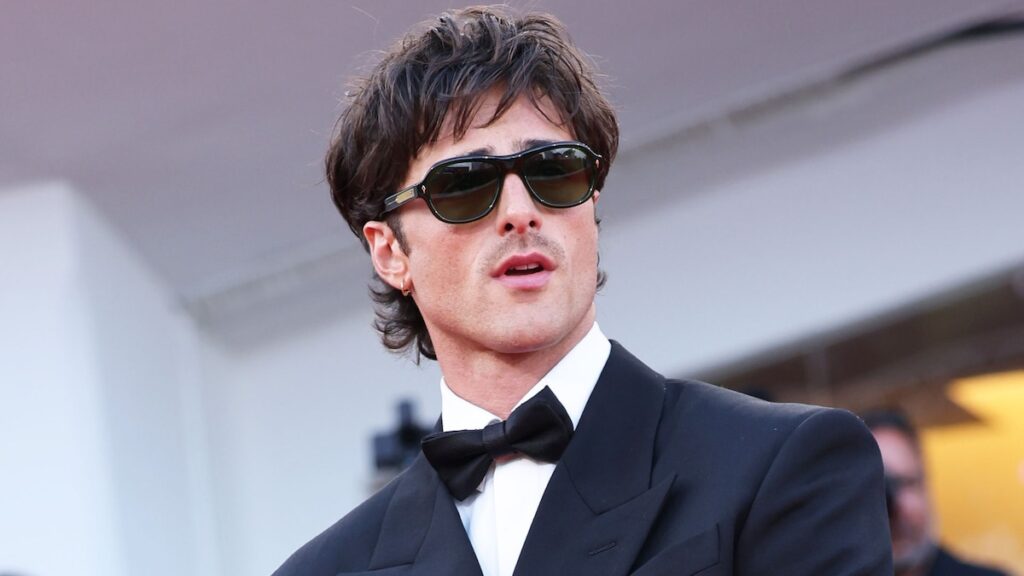 Jacob Elordi enfrenta la seguridad del festival de cine de Venecia en la alfombra roja