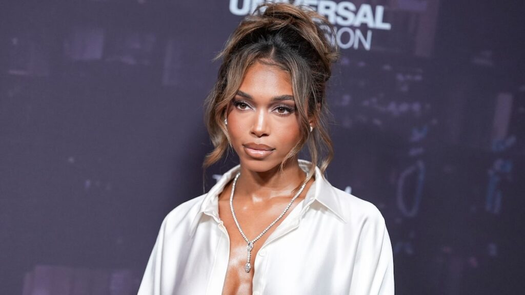 Mira su impresionante apariencia de bikini