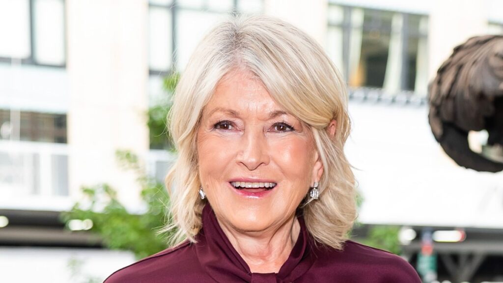 Martha Stewart abre sobre su vida de citas y las personas que se deslizan en su DMS