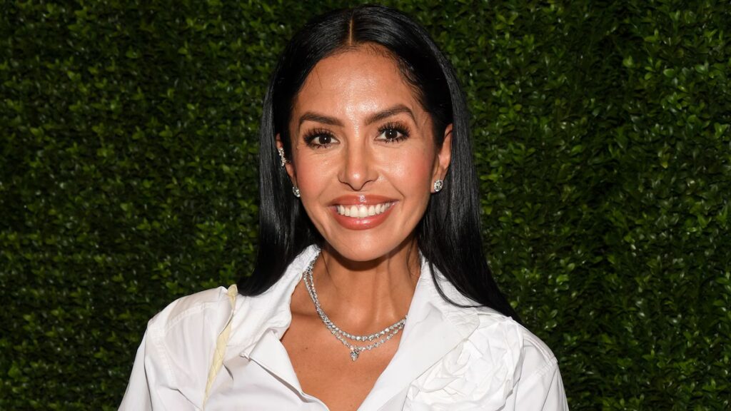 Vanessa Bryant rinde homenaje a Kobe Bryant y Gianna en un nuevo proyecto a pesar del “doloroso recordatorio que representa”