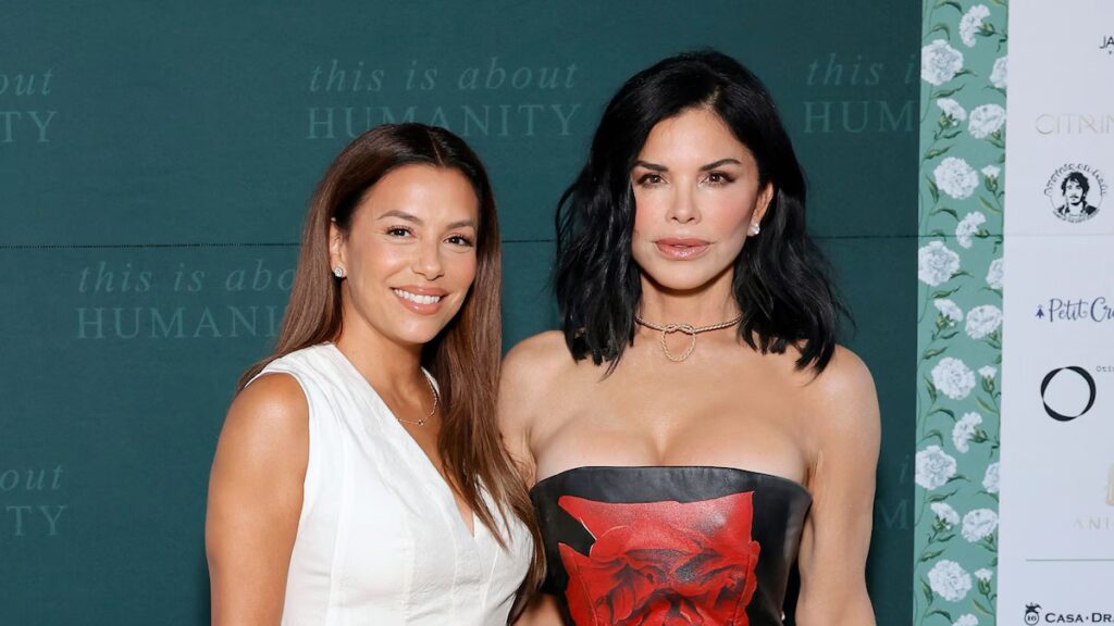 Lauren Sánchez Bezos y Eva Longoria lucen la moda yin-yang en una elegante cena en Beverly Hills