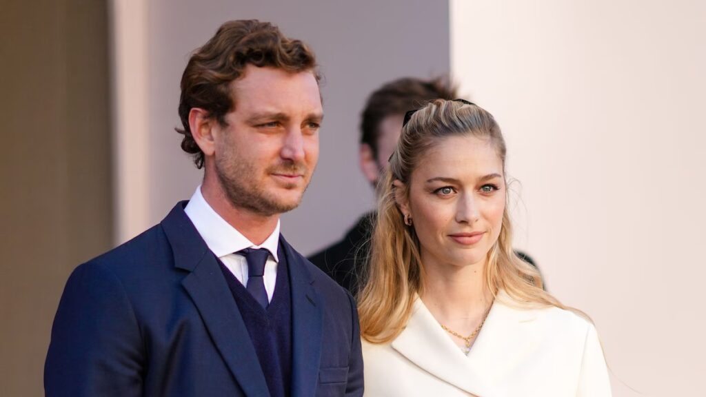 Beatrice Borromeo y Pierre Casiraghi dan la bienvenida a su tercer hijo