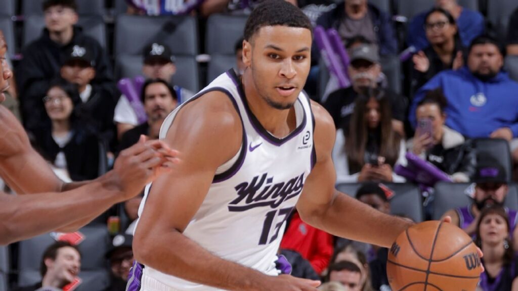 Kings: Keegan Murray se pierde inicio de año por rotura en el pulgar