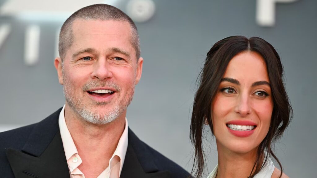 Brad Pitt e Inés de Ramon se mudaron juntos a una nueva casa