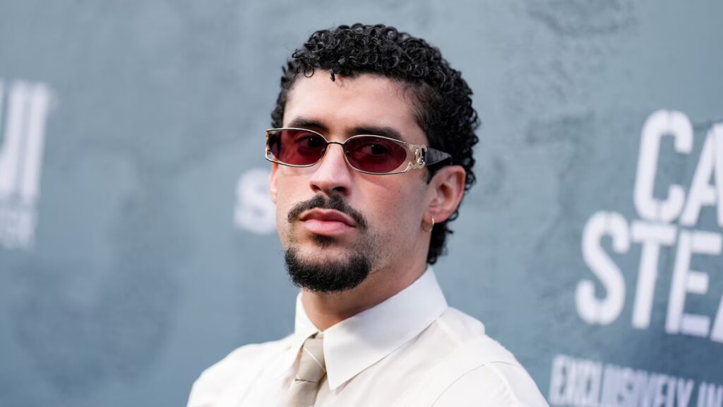 Un tributo de Halloween a Bad Bunny se está apoderando de Boston, y la creadora ni siquiera es latina