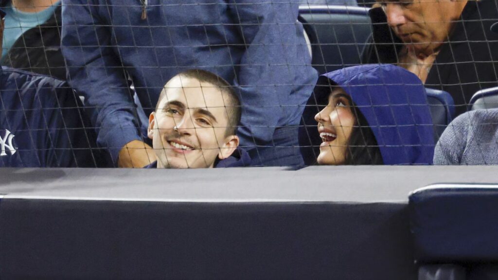 Kylie Jenner está ‘muy emocionada’ de que Timothée Chalamet pase el Día de Acción de Gracias con su familia después de pasar tiempo separados