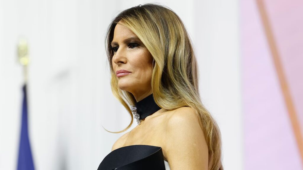 Donald Trump llama ‘inteligente’ a Melania y habla de su ‘pequeña oficina’ en la Casa Blanca