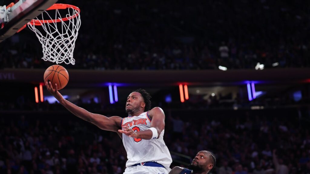 Knicks: OG Anunoby será reevaluado en dos semanas, fuentes