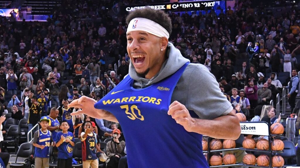 Los Warriors ficharán a Seth Curry para el resto de la temporada, según fuentes
