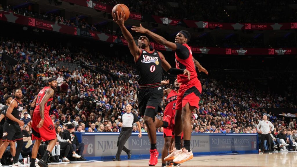 Sixers y Spurs volaron, Doncic se estrelló en Atlanta y sexto triple-doble de Jokic