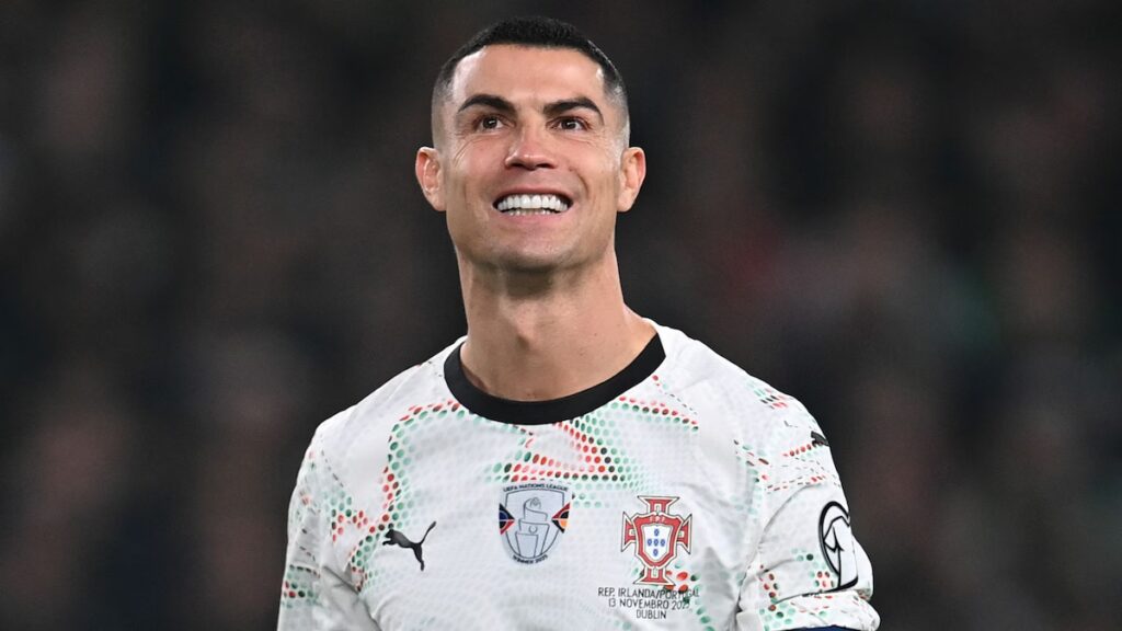 ¡Hazte a un lado, Elena! Cristiano Ronaldo, Elon Musk y más lanzan una selfie que da vibraciones a los Oscar 2014